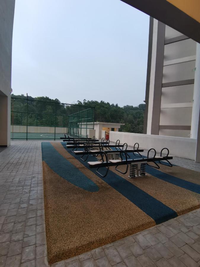 Ilsham Guest House @ Seroja Hills Bbst Sepang Dış mekan fotoğraf